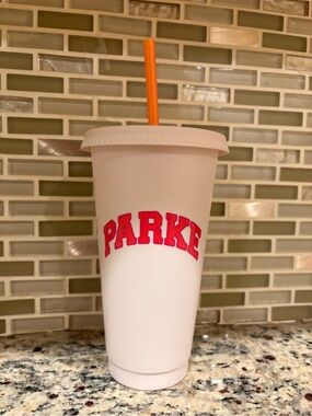 LIMITED EDITION PARKE X DUNKIN COLLAB
